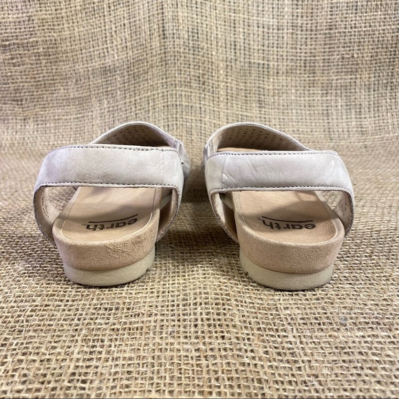 Earth Sandal  Leather  Slip On Slingback  Bungie Straps Beige Size 6.5 M - Picture 8 of 12